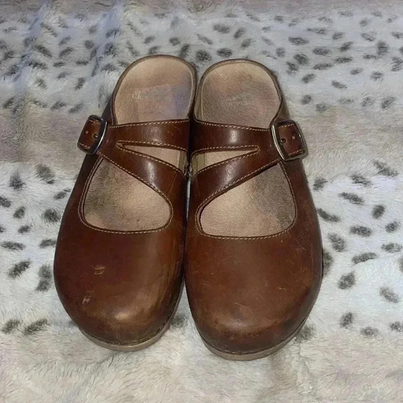 Dansko Nursing Clogs - Picture 3 of 5